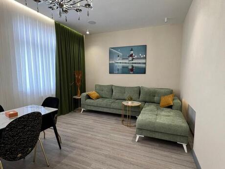 3 otaqlı yeni tikili - Sahil m. - 100 m²