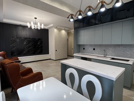 3-комнатная квартира, 90 м², Ağ şəhər: 530 000 ₼ 2