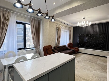 3-комнатная квартира, 90 м², Ağ şəhər: 530 000 ₼ 4
