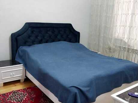 Satılır 4 otaqlı həyət evi/bağ evi 130 m², Saray q.