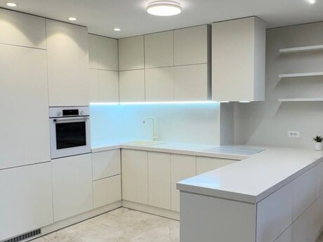 2-комн. новостройка - пос. Sea Breeze - 90 м²