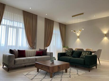 Объявление №5985694 - Баку, пос. Аг шехер, 3-комн., 120 м², 5/8 этаж