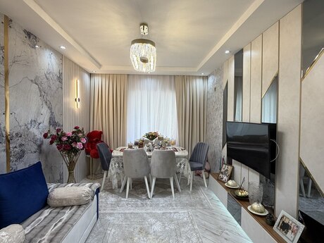 2 otaqlı köhnə tikili - Yeni Günəşli q. - 65 m²