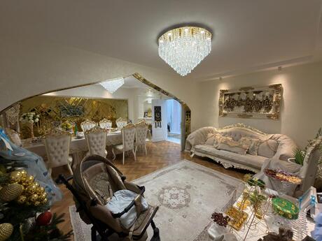 4 otaqlı köhnə tikili - Xalqlar Dostluğu m. - 100 m²