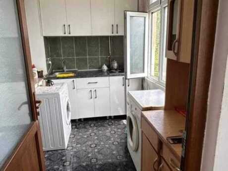 2 otaqlı köhnə tikili - Elmlər Akademiyası m. - 38 m²