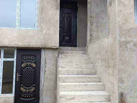 Satılır 5 otaqlı həyət evi/bağ evi 253 m², Yeni Ramana q.