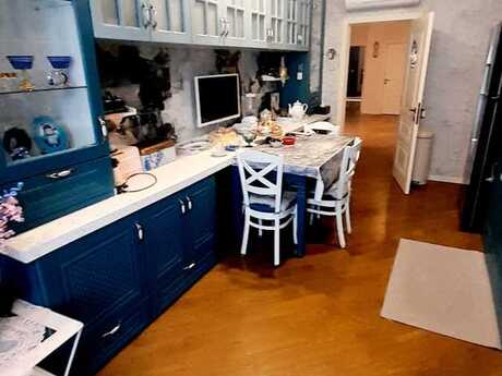 Объявление №5986096 - Сумгаит, Сумгаит, 4-комн., 171 м², 6/7 этаж