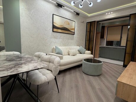 Объявление №5986128 - Баку, Хатаинский р., 2-комн., 55 м², 16/19 этаж