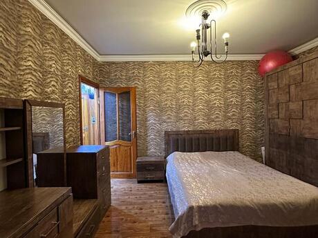 3 otaqlı köhnə tikili - Həzi Aslanov m. - 65 m²