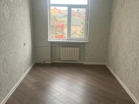 4 otaqlı köhnə tikili - Biləcəri q. - 90 m²