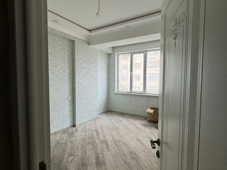 2-комн. новостройка - м. Элмляр Академиясы - 57.5 м²