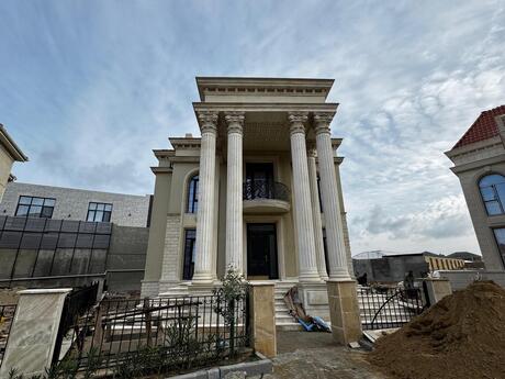 8 otaqlı həyət evi/bağ evi - Sea Breeze q. - 600 m²