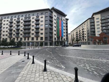 Объявление №5986384 - Баку, пос. Аг шехер, 4-комн., 165 м², 4/8 этаж