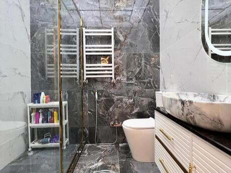 2 otaqlı mənzil, 85 m², İnşaatçılar: 215 000 ₼ 5