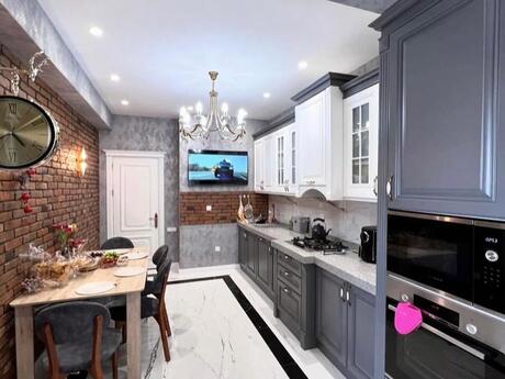 Объявление №5986645 - Баку, м. Иншаатчылар, 2-комн., 85 м², 5/19 этаж