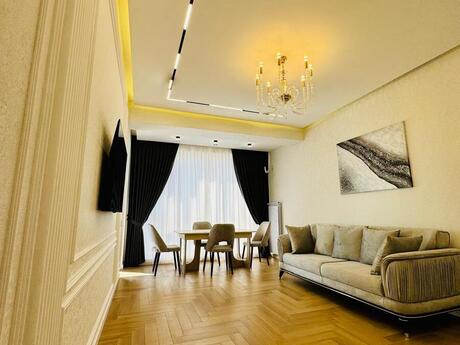 Elan №5986692 - Bakı, Koroğlu m., 2 otaqlı, 59 m², 12/17 mərtəbə