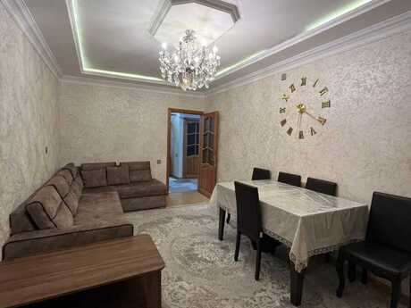 Satlr 5 otaql khn tikili 115 m, Xalqlar Dostluu m.