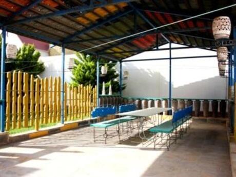 4 otaqlı həyət evi/bağ evi - Şüvəlan q. - 155 m²