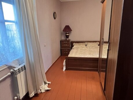 3 otaqlı köhnə tikili - Yasamal q. - 70 m²