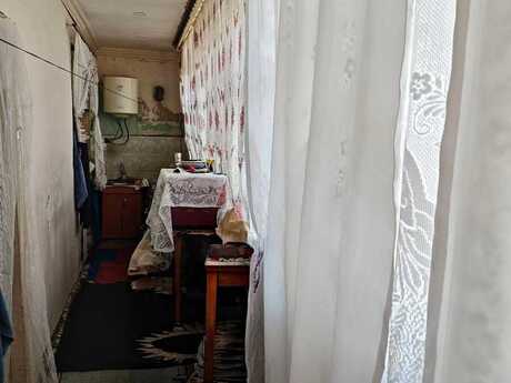 3 otaqlı köhnə tikili - Həzi Aslanov m. - 75 m²