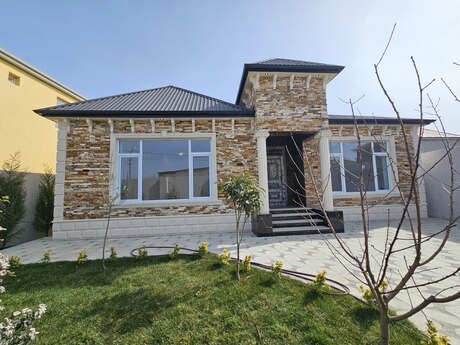 4 otaqlı həyət evi/bağ evi - Şağan q. - 150 m²
