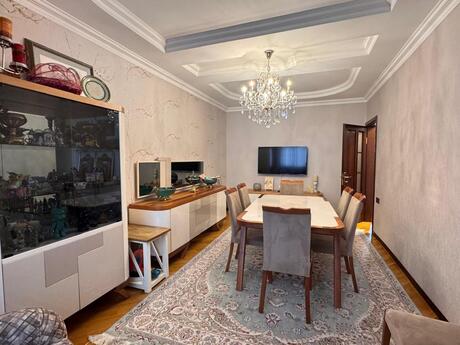 4 otaqlı köhnə tikili - Həzi Aslanov q. - 80 m²