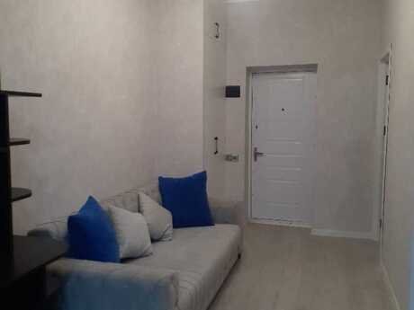 Elan №5987406 - Bakı, Gənclik m., 2 otaqlı, 42 m², 2/2 mərtəbə