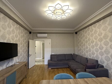 3-комн. новостройка - м. Шах Исмаил Хатаи - 92 м²