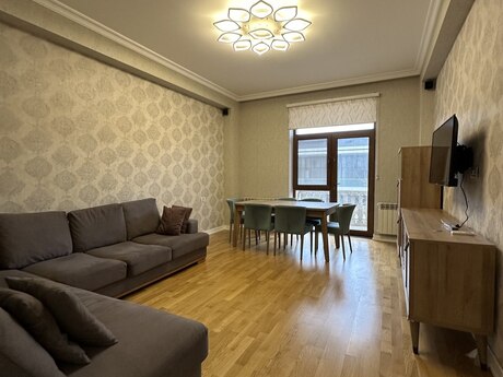 3-комн. новостройка - м. Шах Исмаил Хатаи - 92 м²