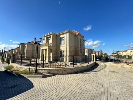 6 otaqlı həyət evi/bağ evi - Sea Breeze q. - 290 m²