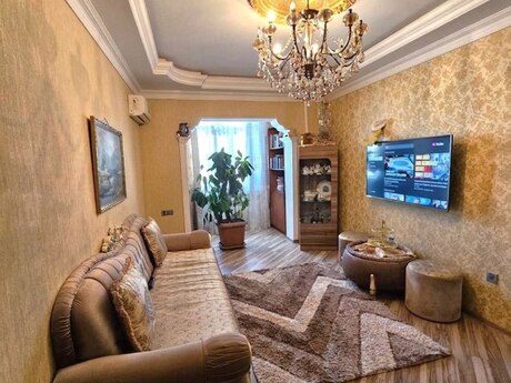 Объявление №5987487 - Баку, м. 20 января, 5-комн., 120 м², 8/9 этаж