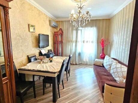 5 otaqlı köhnə tikili - 20 Yanvar m. - 120 m²