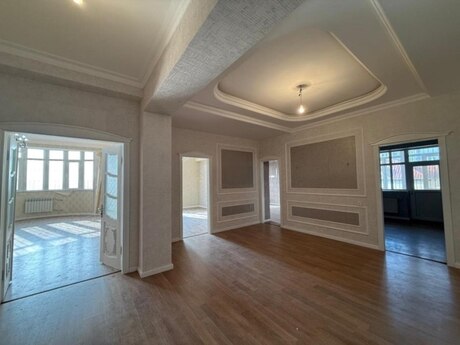 4 otaqlı yeni tikili - Nəriman Nərimanov m. - 168 m²