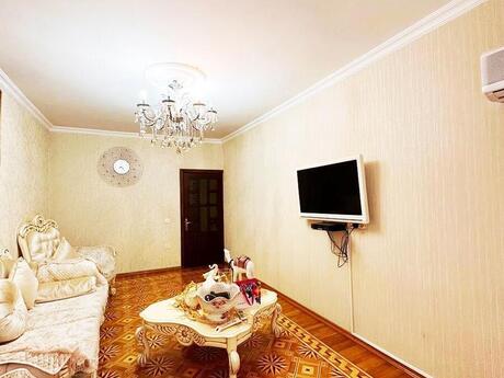 5-комн. вторичка - м. Азадлыг проспекти - 133 м²