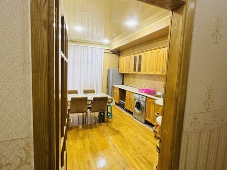 3 otaqlı yeni tikili - Xalqlar Dostluğu m. - 117 m²