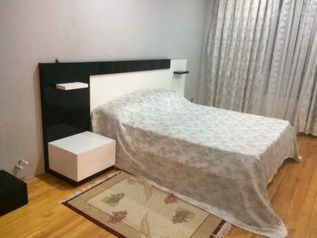 Аренда: 2-комнатная квартира, 72 м², Şah İsmayıl Xətai: 950 ₼/мес 5
