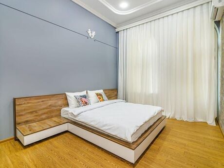 Аренда: 5-комнатная квартира, 180 м², Sahil: 220 ₼/мес 3