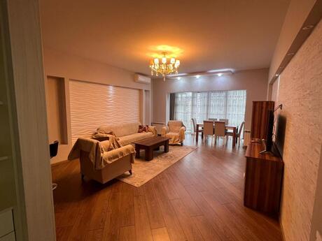 2 otaqlı yeni tikili - Şah İsmayıl Xətai m. - 87 m²