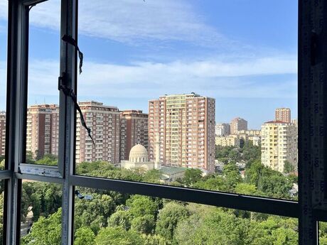 3 otaqlı mənzil, 295 m², Nizami: 1 210 000 ₼ 5