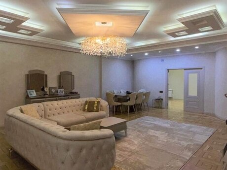 4-комн. новостройка - м. 28 мая - 247 м²
