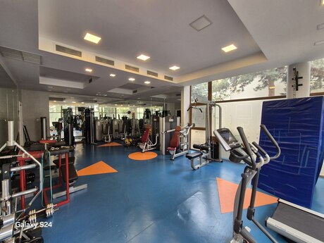 6 otaqlı yeni tikili - 20 Yanvar m. - 270 m²