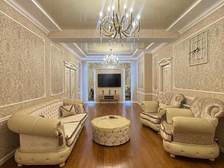 Elan №5988101 - Bakı, Əhmədli m., 3 otaqlı, 135 m², 12/17 mərtəbə