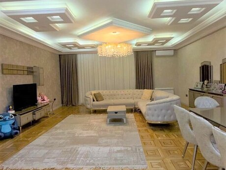 4-комн. новостройка - м. 28 мая - 247 м²