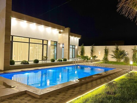 5 otaqlı həyət evi/bağ evi - Bilgəh q. - 400 m²