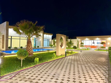 5 otaqlı həyət evi/bağ evi - Bilgəh q. - 400 m²
