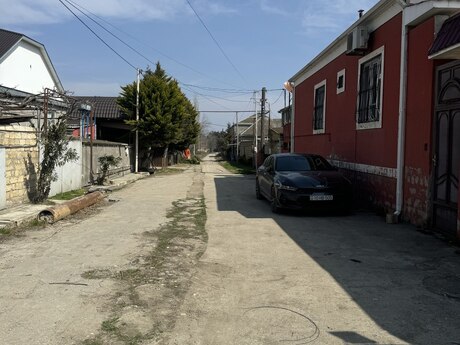 8 otaqlı həyət evi/bağ evi - Xaçmaz - 200 m²