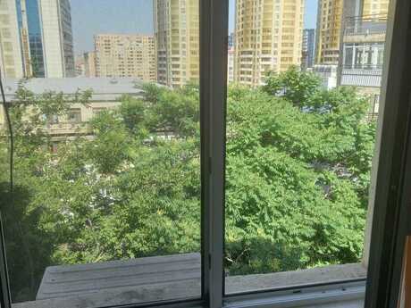 1 otaqlı köhnə tikili - Nizami m. - 35 m²