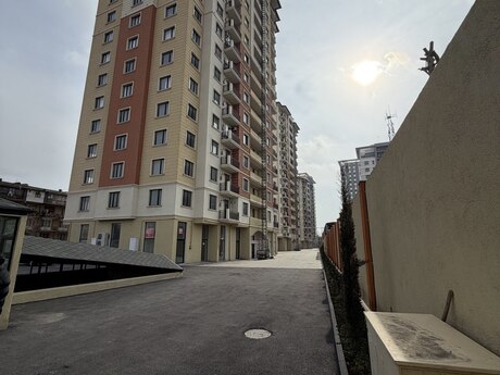 Satılır 2 otaqlı yeni tikili 77 m², 20 Yanvar m.