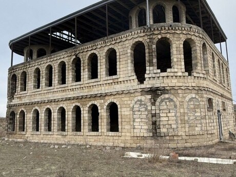 Satılır 5 otaqlı həyət evi/bağ evi 1000 m², Pirşağı q.