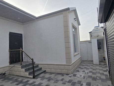 4 otaqlı həyət evi/bağ evi - Binə q. - 80 m²